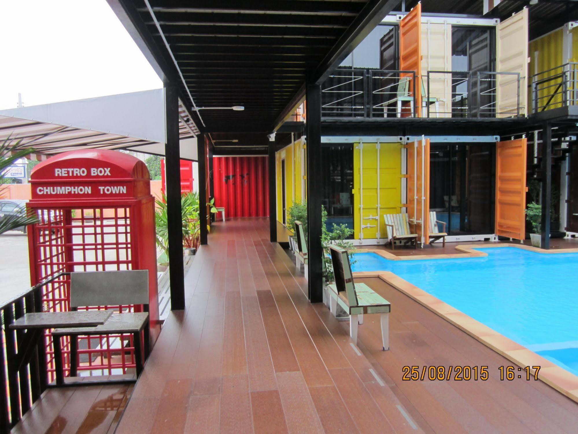 Retro Box Hotel Chumphon Dış mekan fotoğraf